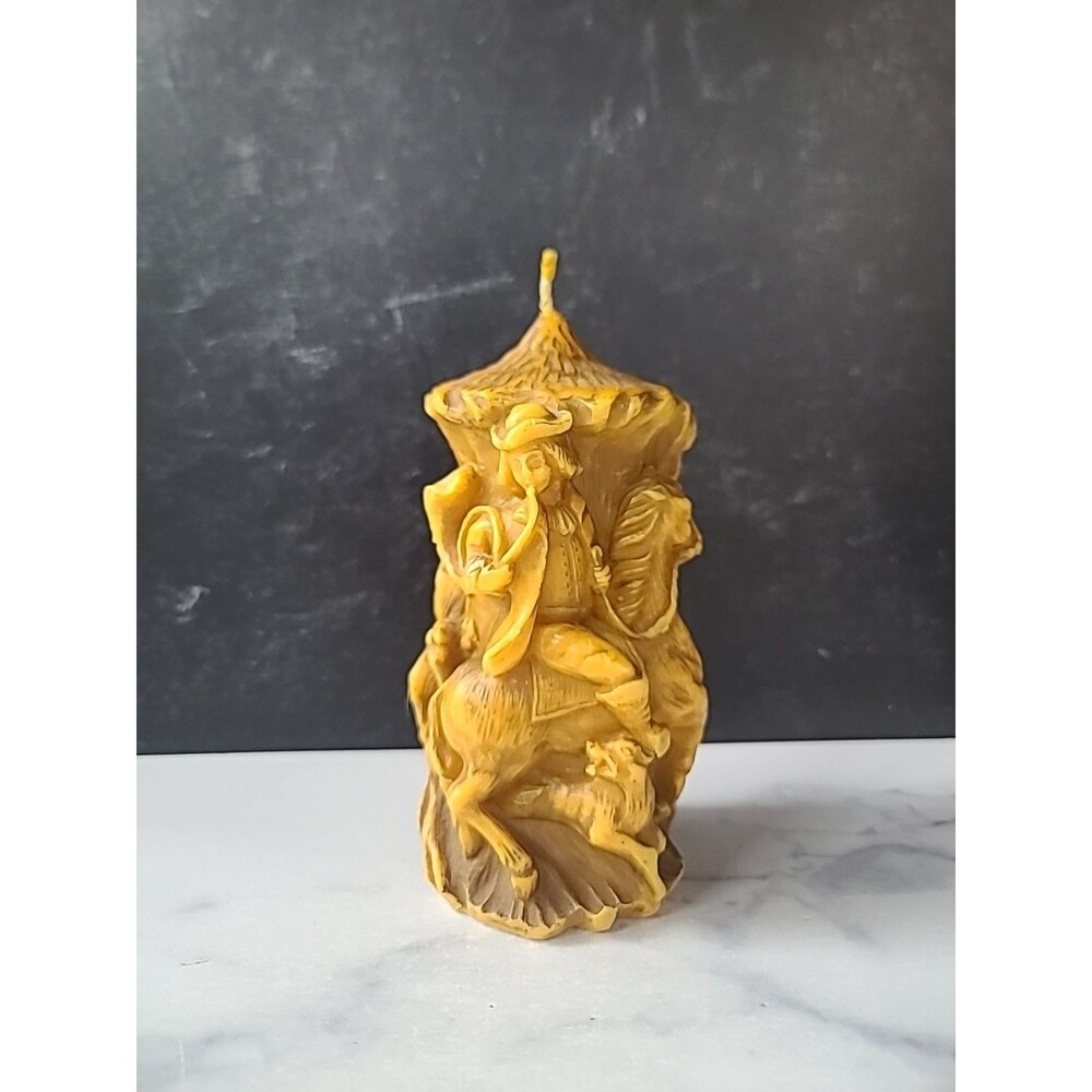 Vintage Hand Carved Hunting Themed 3-D Candle